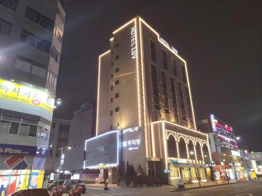 Business Design Hotel Luv Incheon Exterior photo