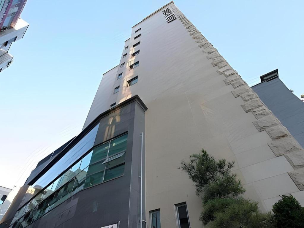 Business Design Hotel Luv Incheon Exterior photo